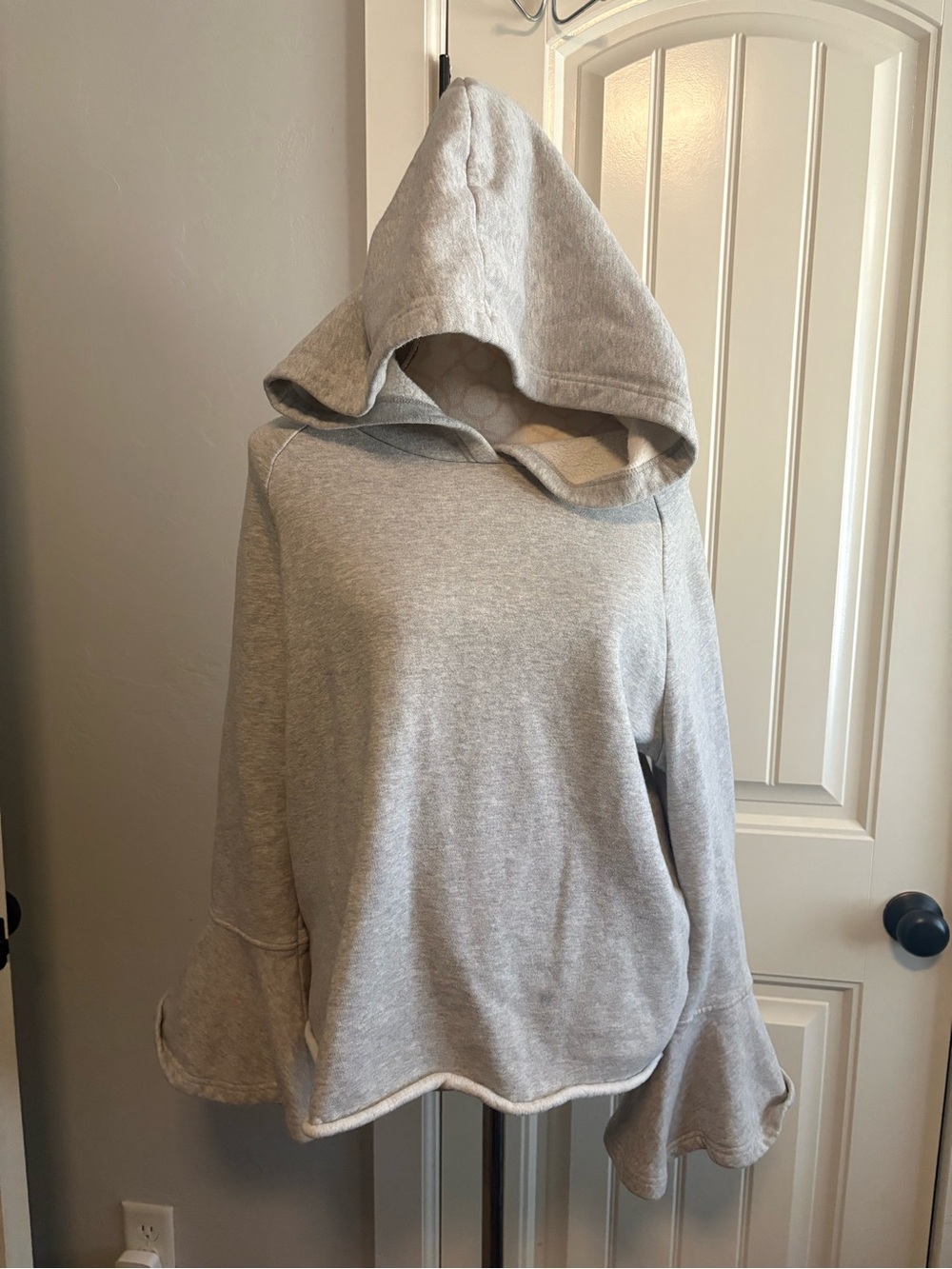 Chelsea & Theodore Light Gray Hooded Sweatshirt with Flared Cuffs